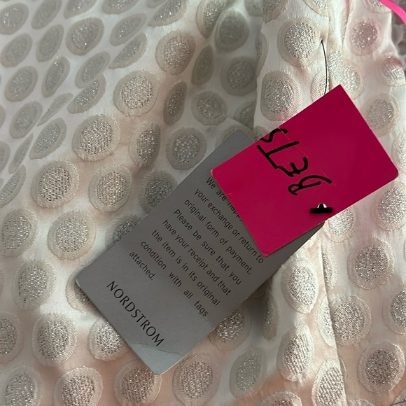 Betsey Johnson white and sliver mini dress. Size 8 - Picture 5 of 8